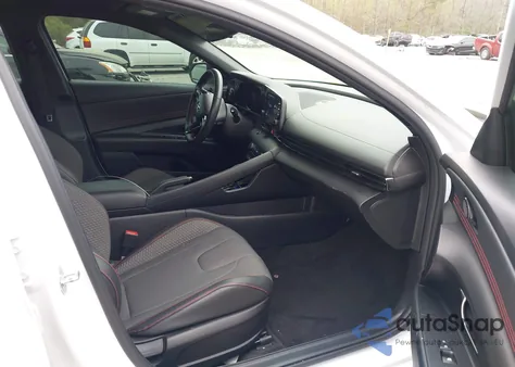 2022 Hyundai Elantra N Line z USA, uszkodzony, nr VIN KMHLR4AF4NU233694